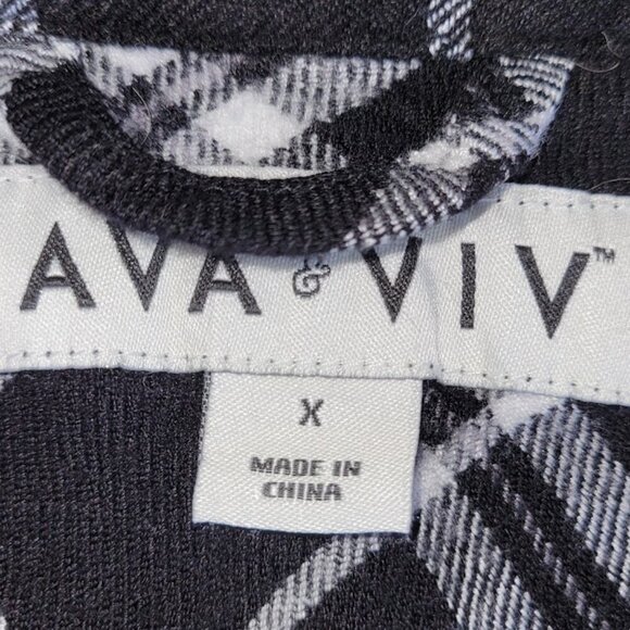 AVA & VIV Black & White Long Sleeve Plaid Flannel Blouse Soft Top Womens Size 0X - Picture 11 of 13